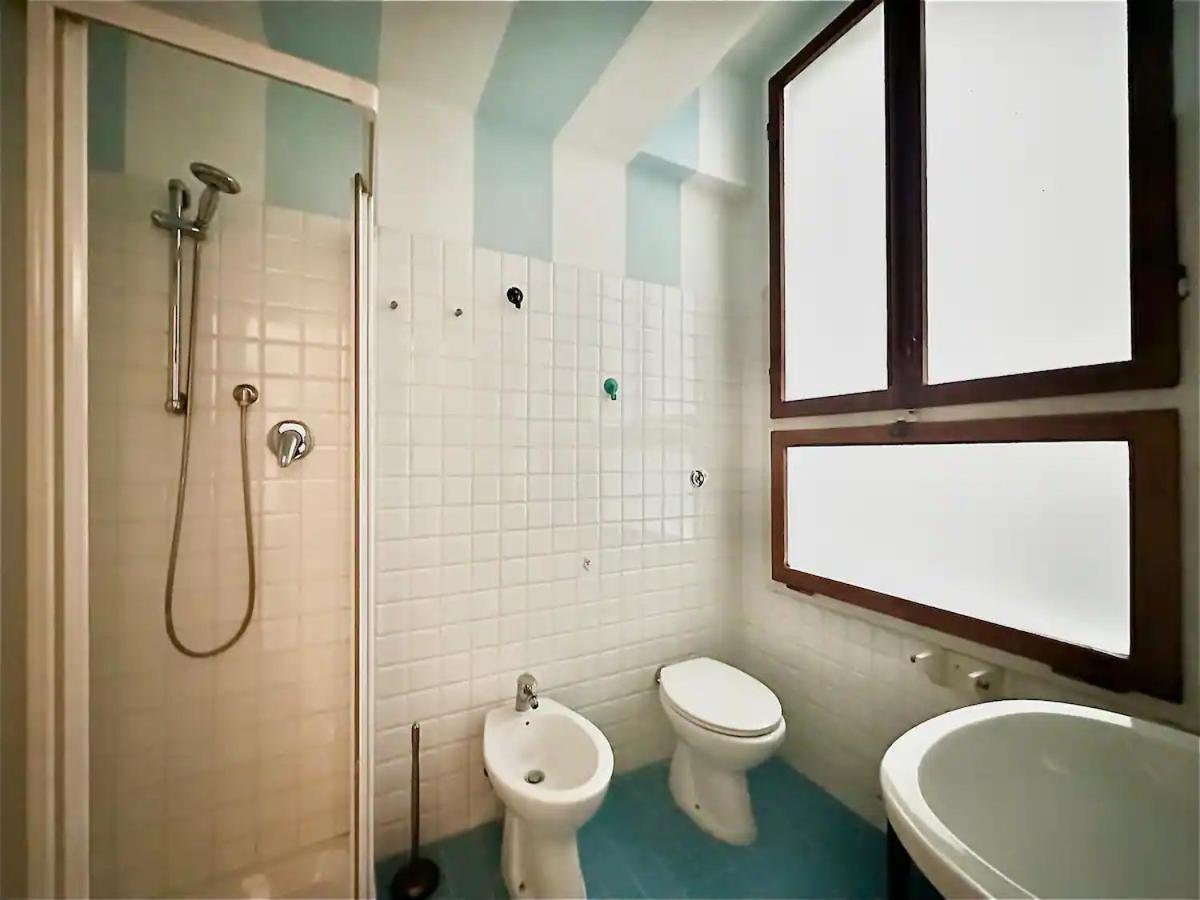 Raffaelli Rooms Travel Florence Close San Frediano Экстерьер фото